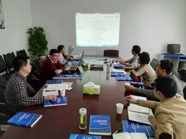 市教育局召开义务教育-600.jpg 市教育局召开义务教育-600.jpg