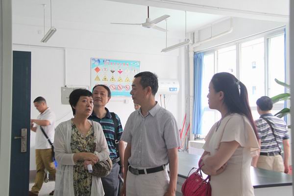 简阳市到龙泉驿区进行义务教育均衡发展参观交流活动-2-600.jpg 简阳市到龙泉驿区进行义务教育均衡发展参观交流活动-2-600.jpg