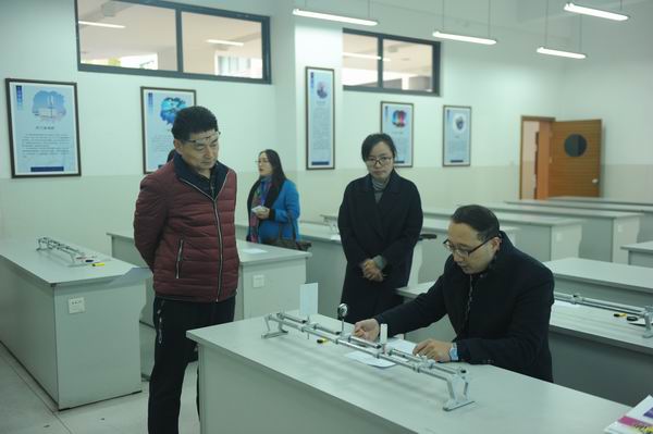 锦江区接受四川省实验教学评估-4-600.jpg 锦江区接受四川省实验教学评估-4-600.jpg