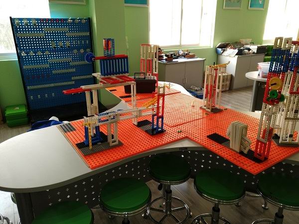 武侯区创客教室普建工作全面完成-1-600.jpg 武侯区创客教室普建工作全面完成-1-600.jpg