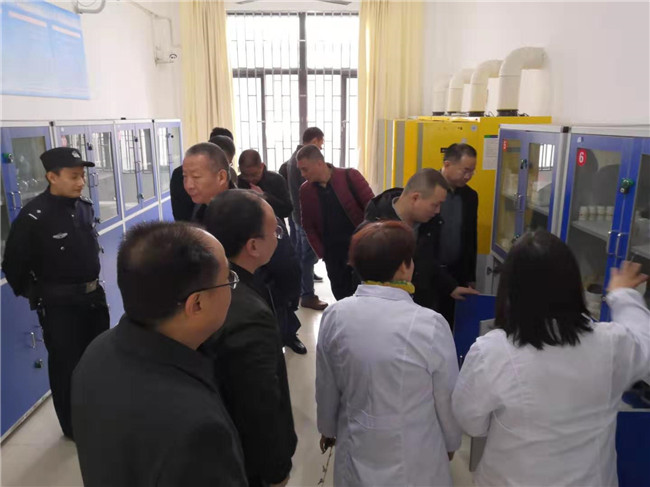 部门联动,齐抓共管 照片1.jpg 部门联动,齐抓共管 照片1.jpg